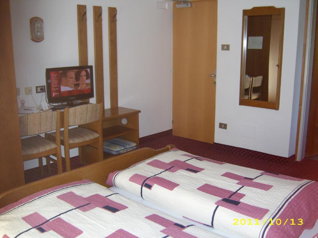 Hotel Elisabeth Merano Ruang foto